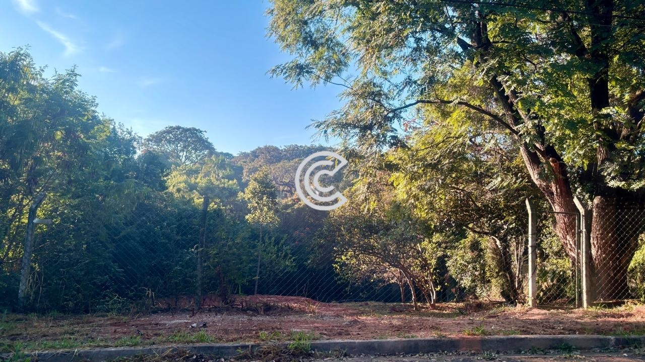 Terreno, 1050 m² - Foto 1
