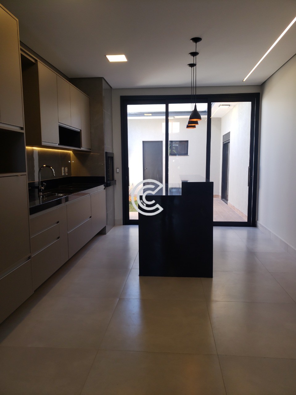 Casa, 4 quartos, 200 m² - Foto 9
