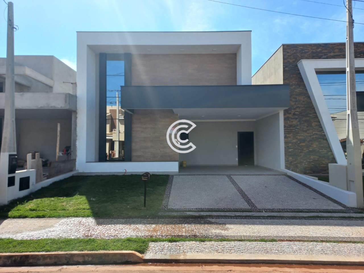 Casa, 3 quartos, 300 m² - Foto 1