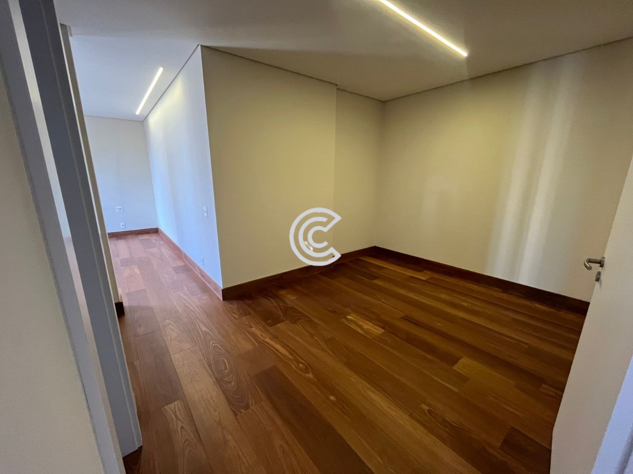 Apartamento, 3 quartos, 257 m² - Foto 11