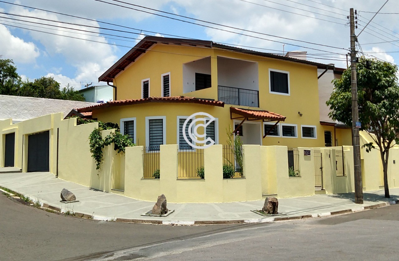 Casa, 3 quartos, 293 m² - Foto 1