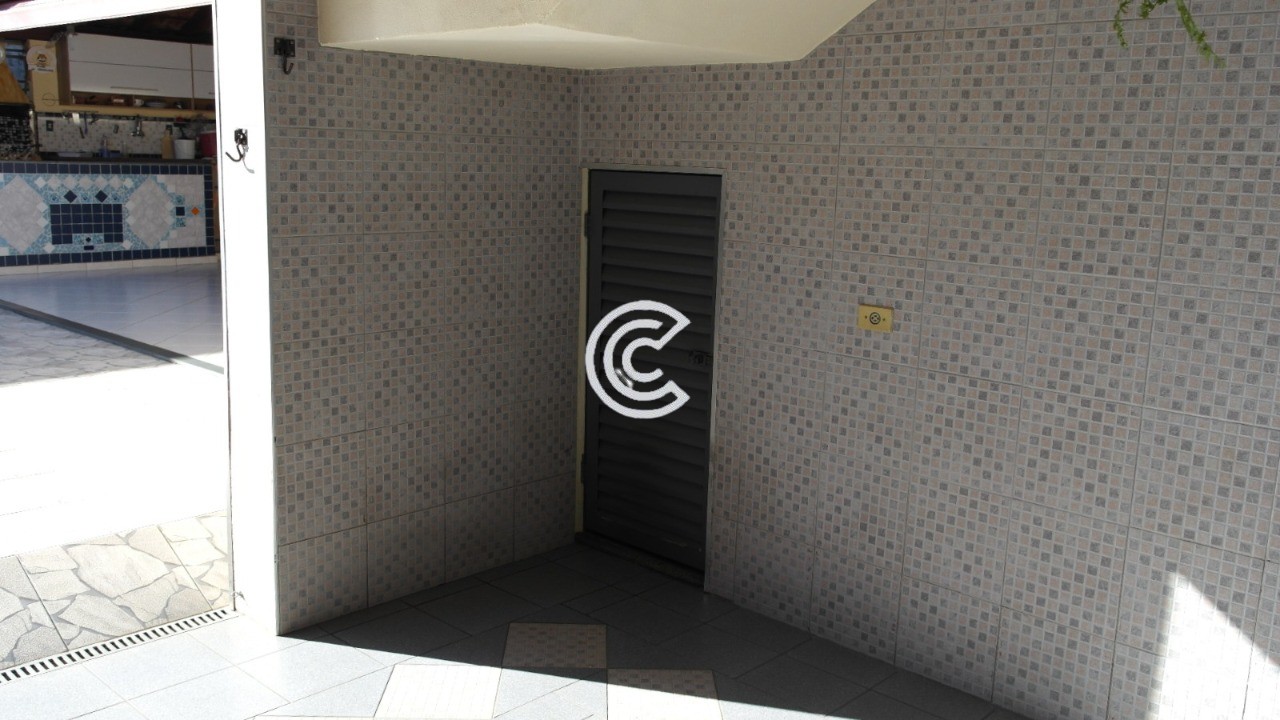 Casa, 3 quartos, 293 m² - Foto 34