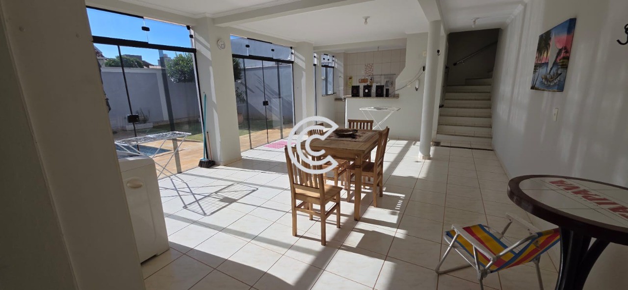 Casa, 3 quartos, 350 m² - Foto 17