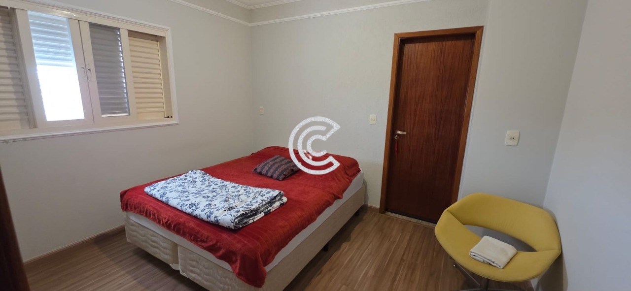 Casa, 3 quartos, 350 m² - Foto 11