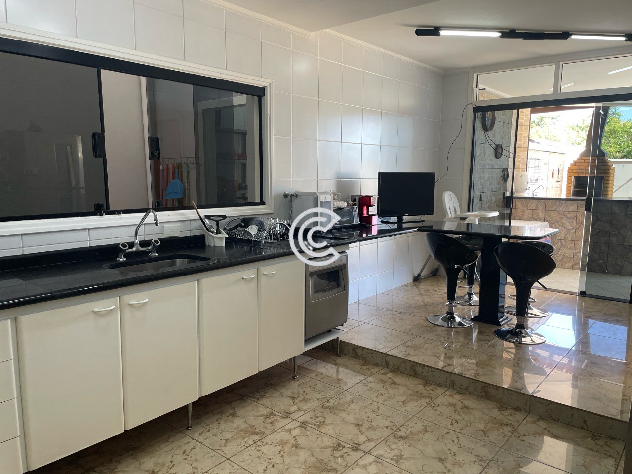 Casa, 4 quartos, 337 m² - Foto 9