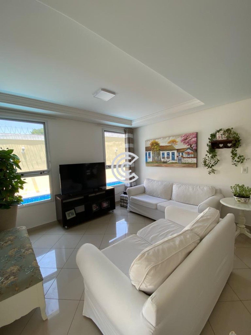Casa, 5 quartos, 309 m² - Foto 2