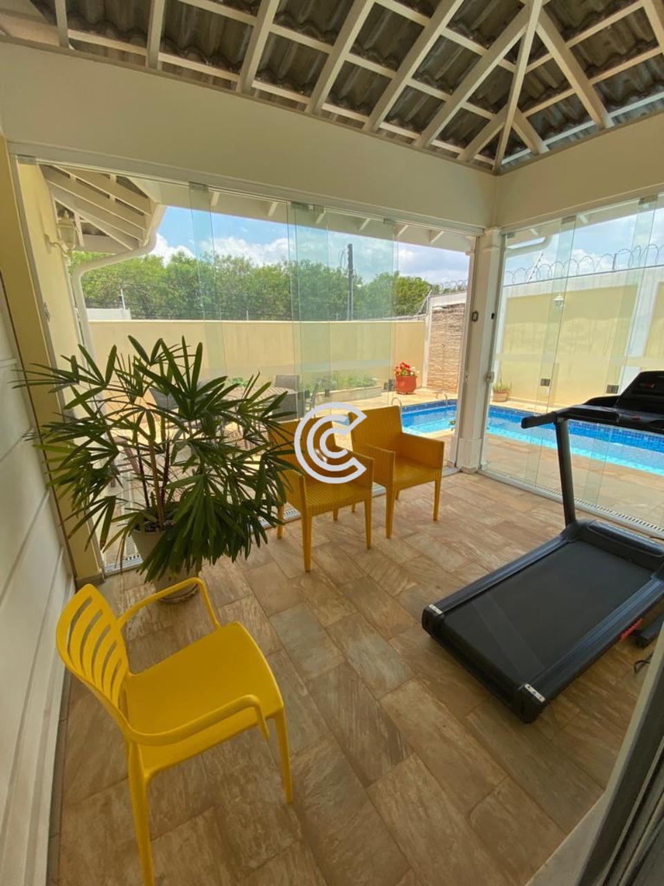 Casa, 5 quartos, 309 m² - Foto 4