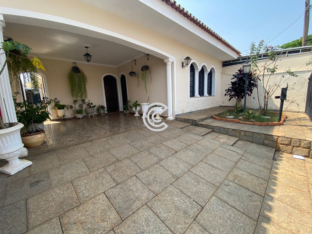 Casa, 3 quartos, 300 m² - Foto 1