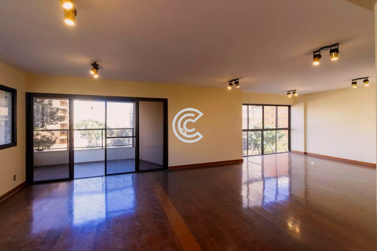 Apartamento, 3 quartos, 229 m² - Foto 1