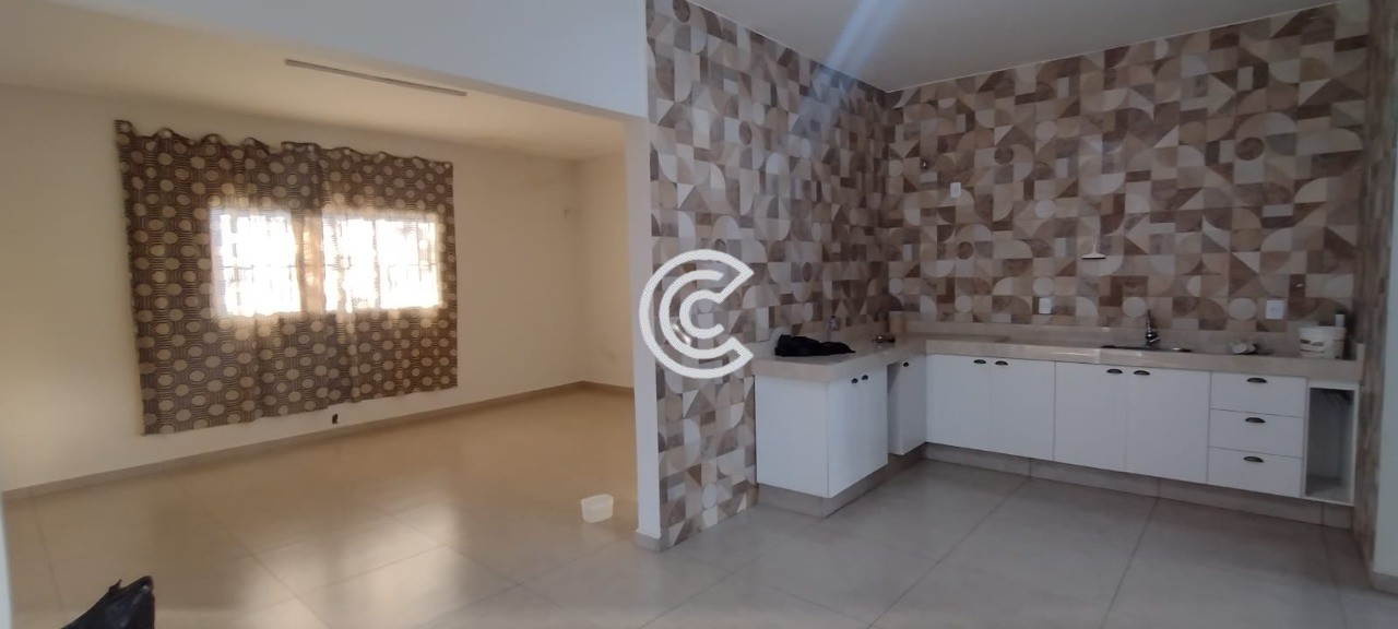 Casa, 3 quartos, 496 m² - Foto 3