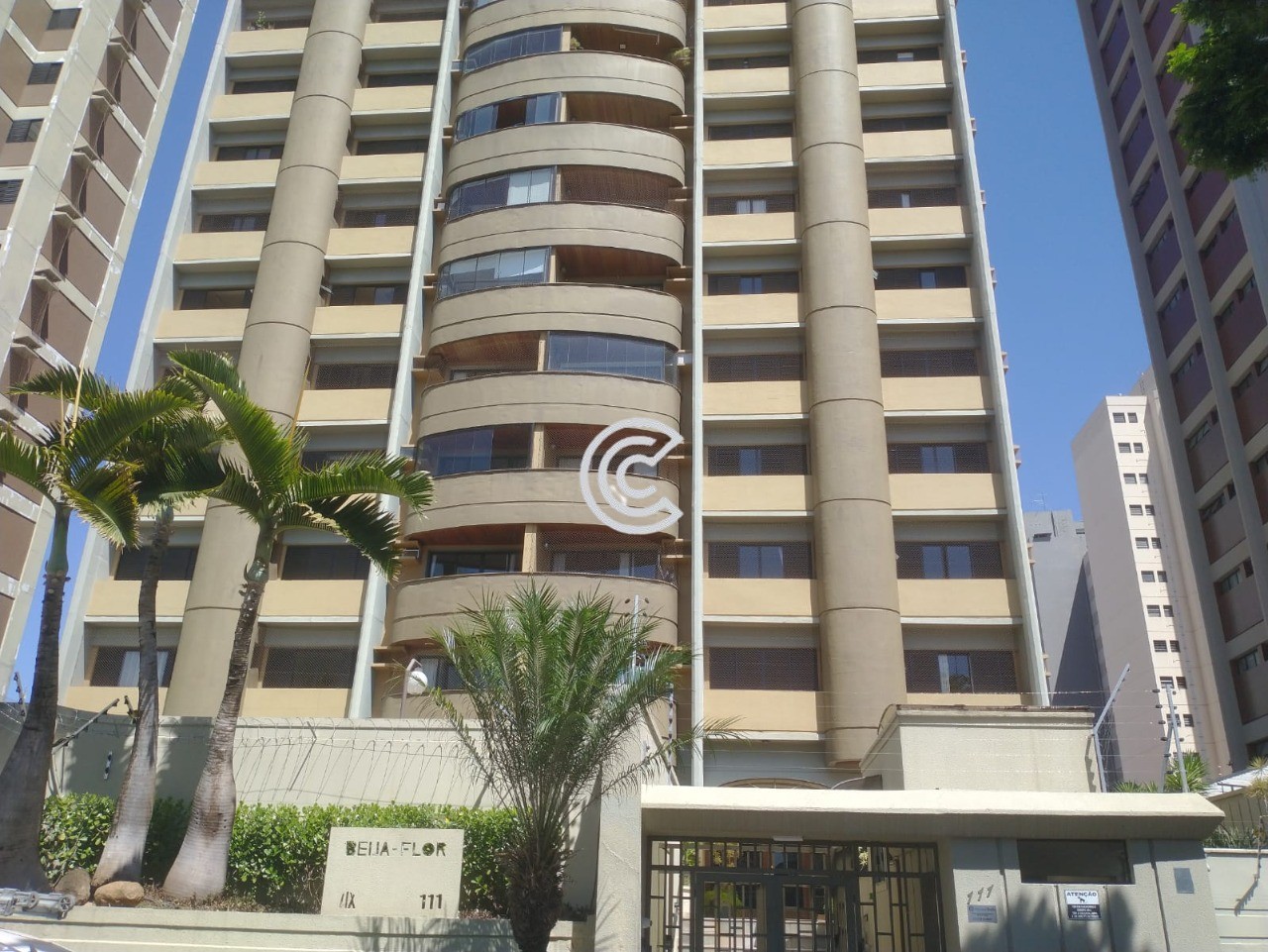 Apartamento, 3 quartos, 144 m² - Foto 1