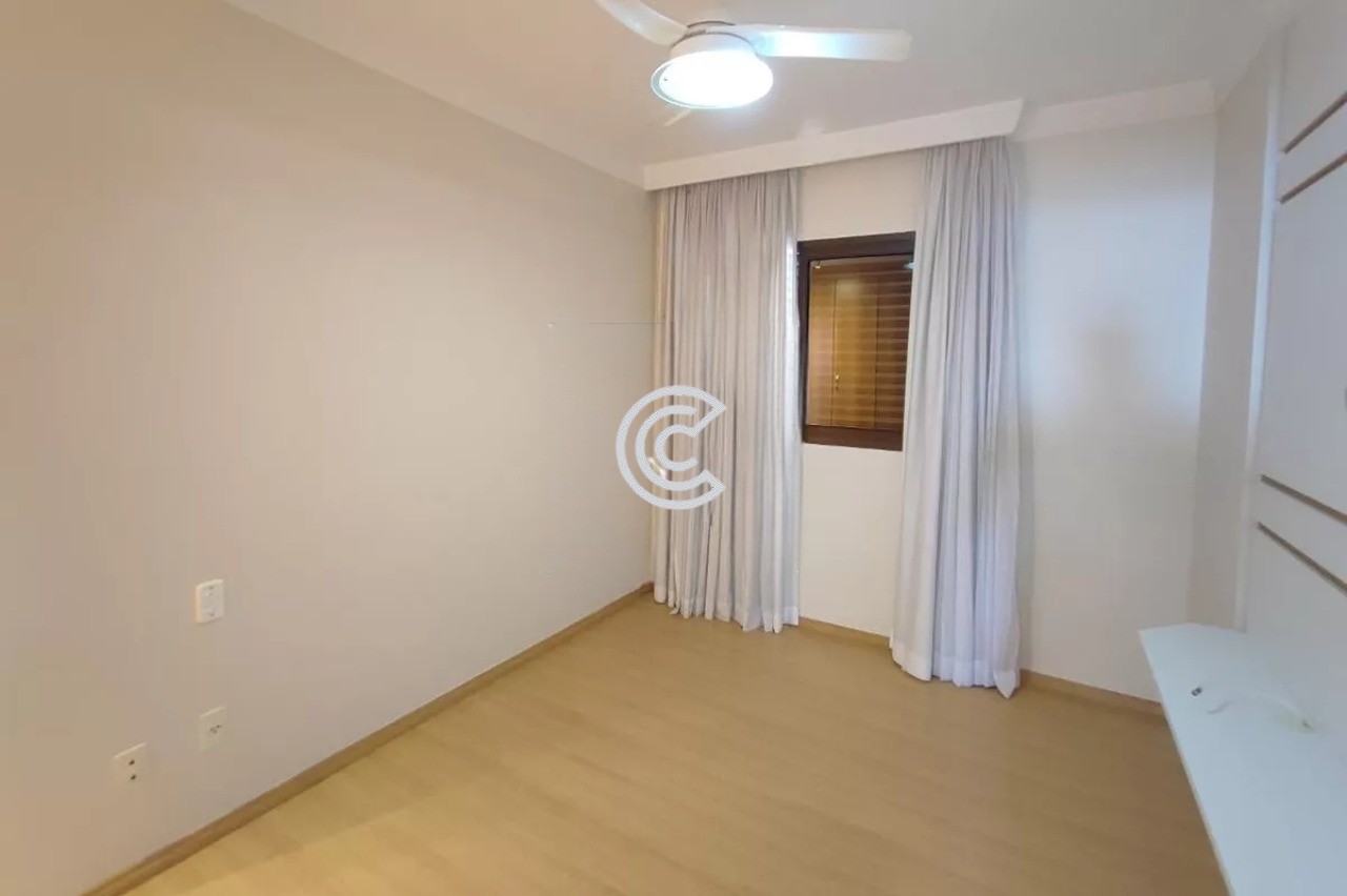 Apartamento, 3 quartos, 128 m² - Foto 3