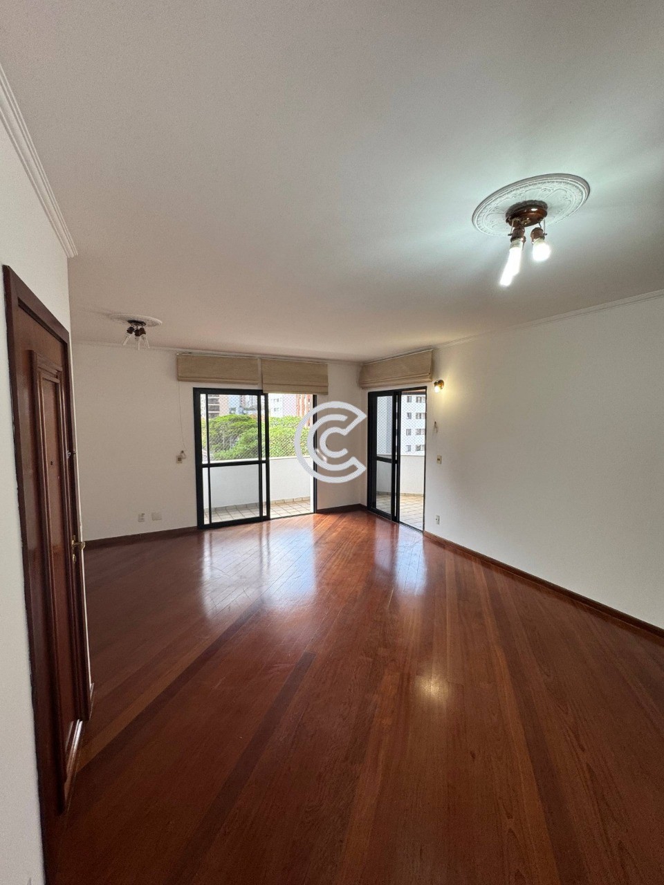 Apartamento, 3 quartos, 165 m² - Foto 1