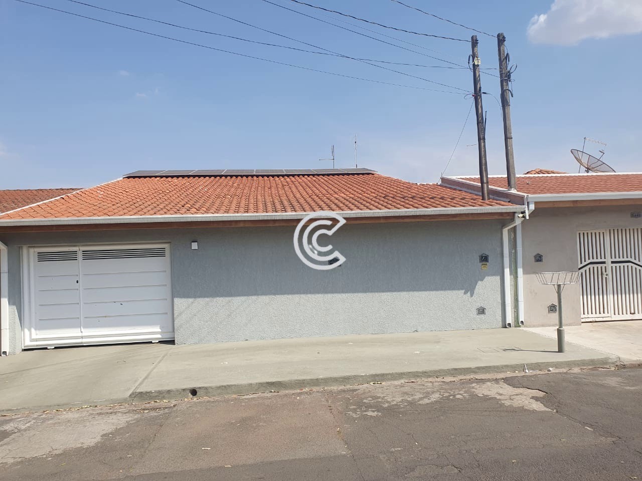 Casa, 3 quartos, 200 m² - Foto 1