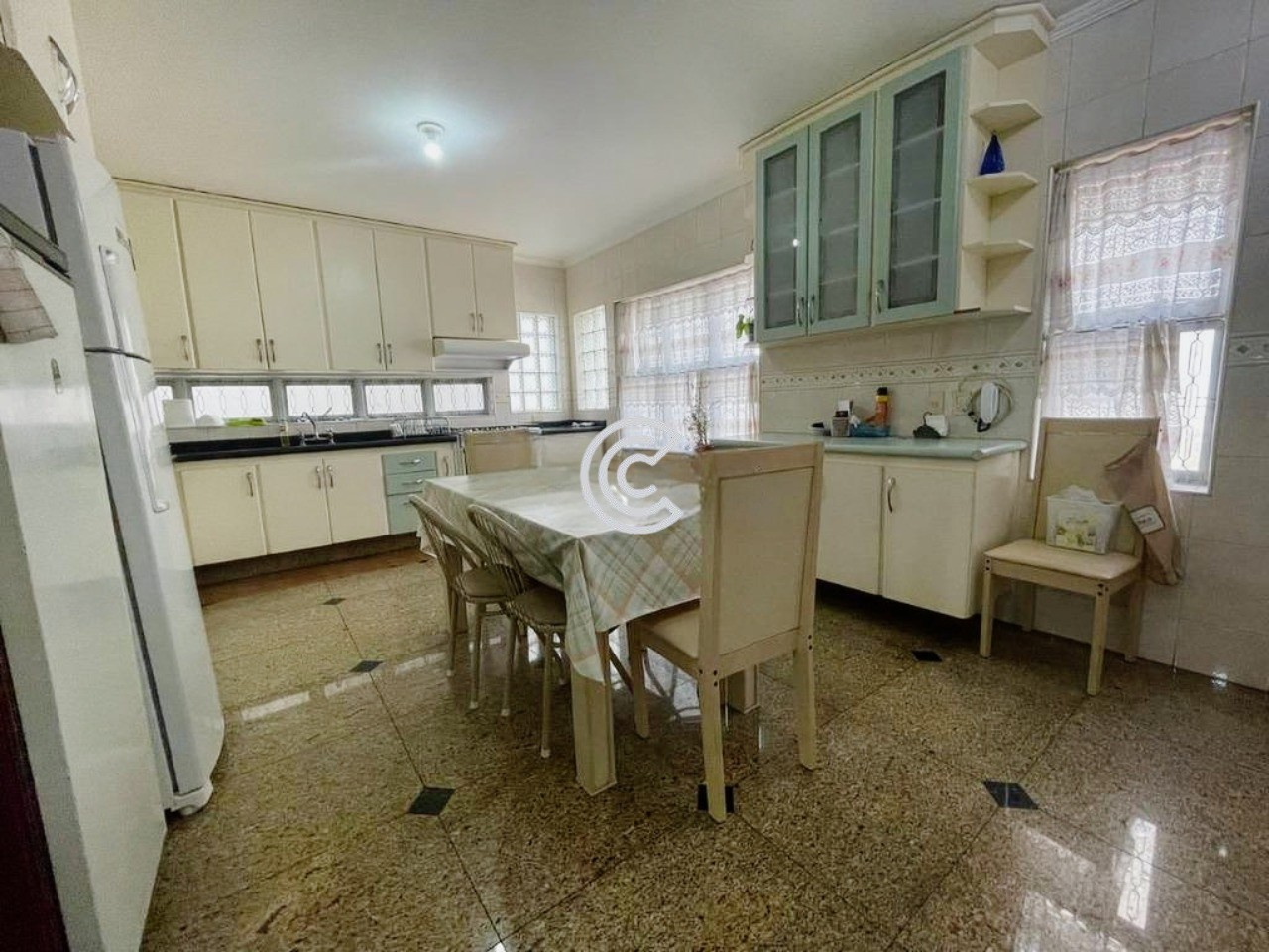 Casa, 4 quartos, 350 m² - Foto 6