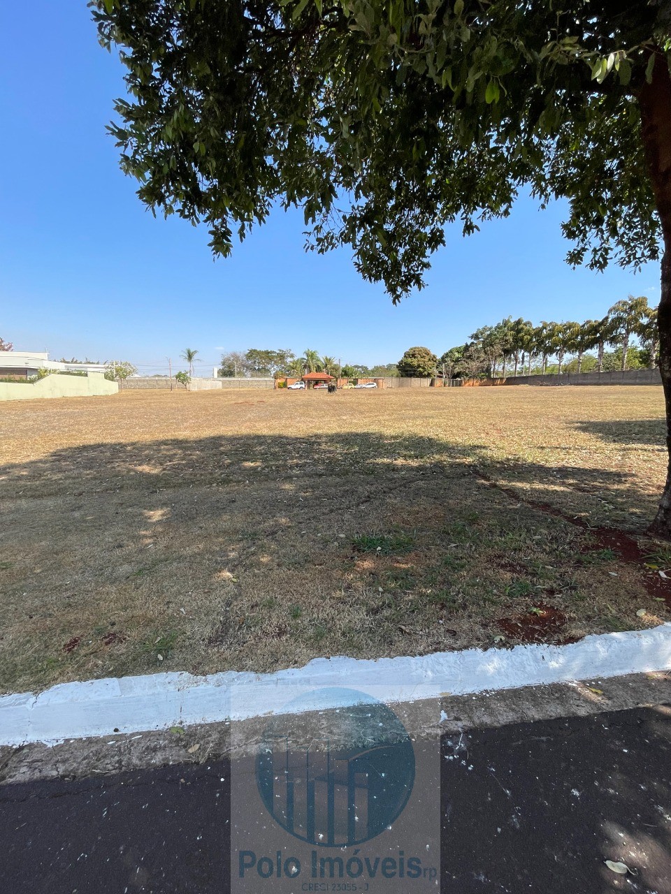 Terreno, 855 m² - Foto 2