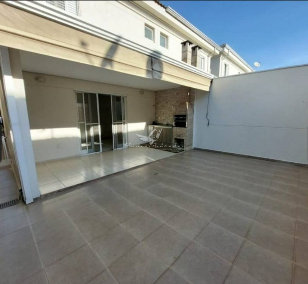 Casa em Condomínio no Residencial Thina à Venda em Jundiaí -SP, Bairro Medeiros