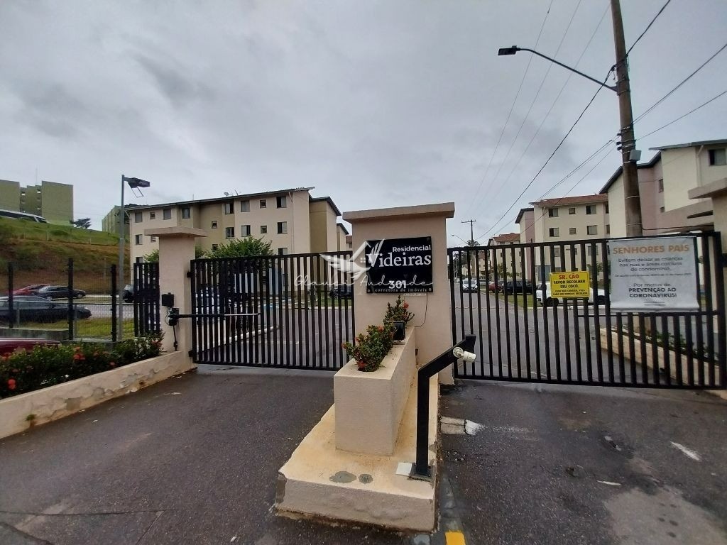 Apartamento à venda em Jundiaí-SP no Residencial Videiras para reformar. Aproveite!