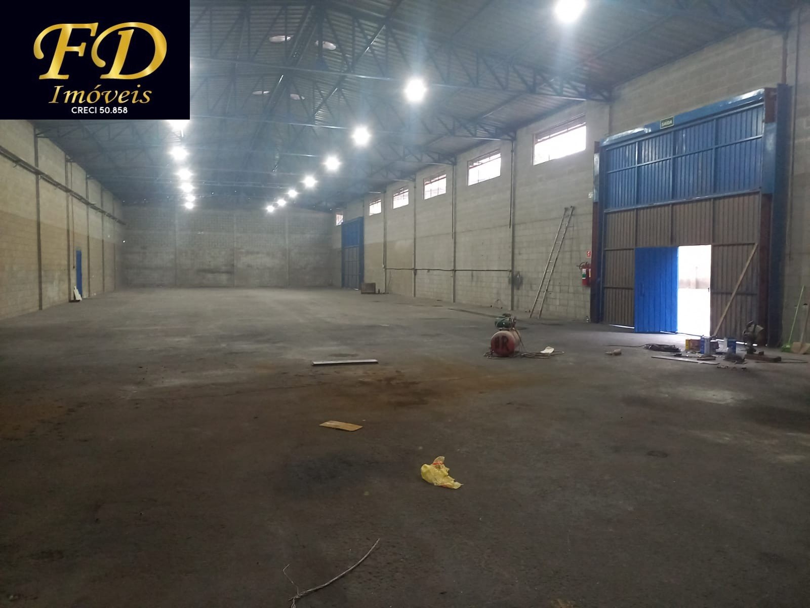 GALPAO COMERCIAL em Mairiporã - SP, Terra Preta