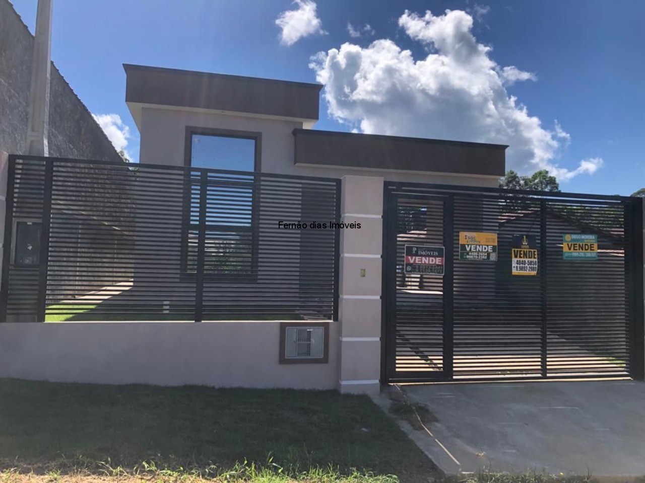 CASA RESIDENCIAL em Mairiporã - SP, Terra Preta