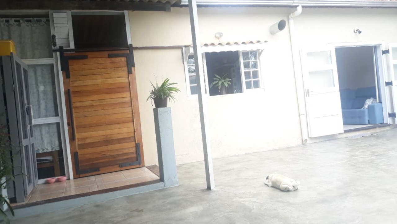 Linda casa para venda em Terra preta
