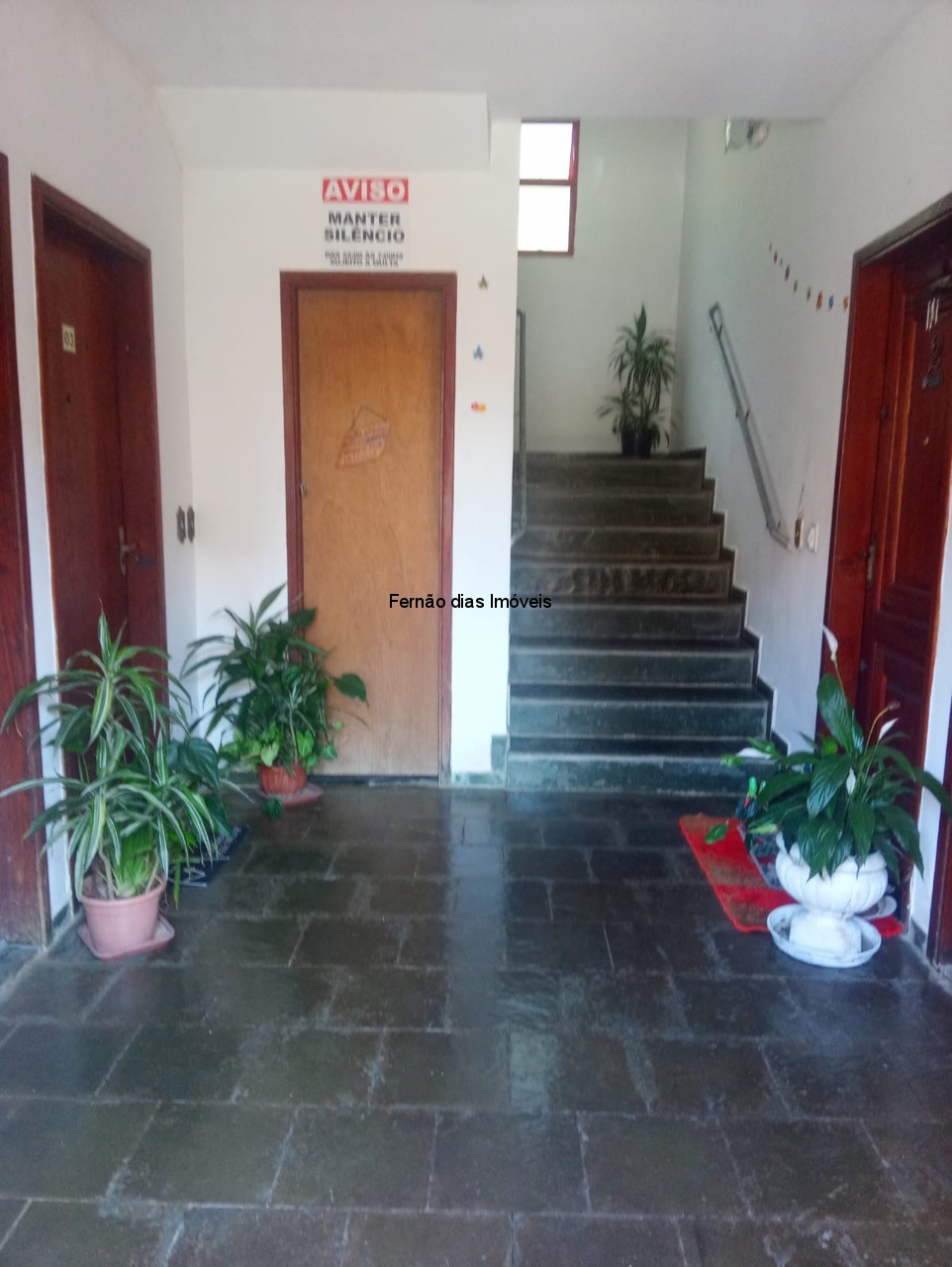 Apartamento de aluguel em terra preta