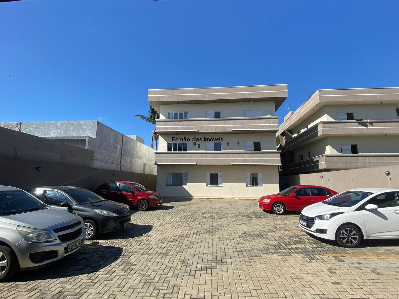 APARTAMENTO A VENDA EM ATIBAIA