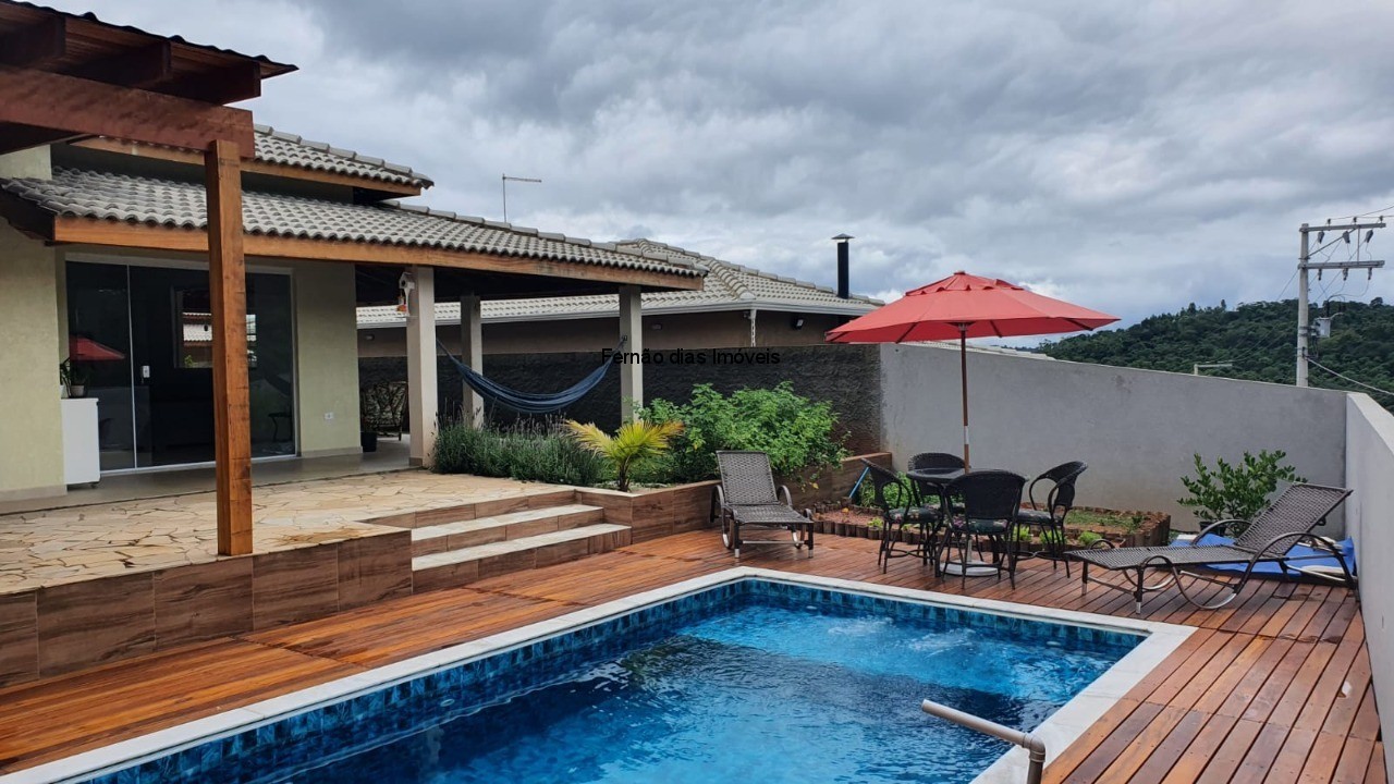 CASA PARA FINANCIAMENTO EM ATIBAIA