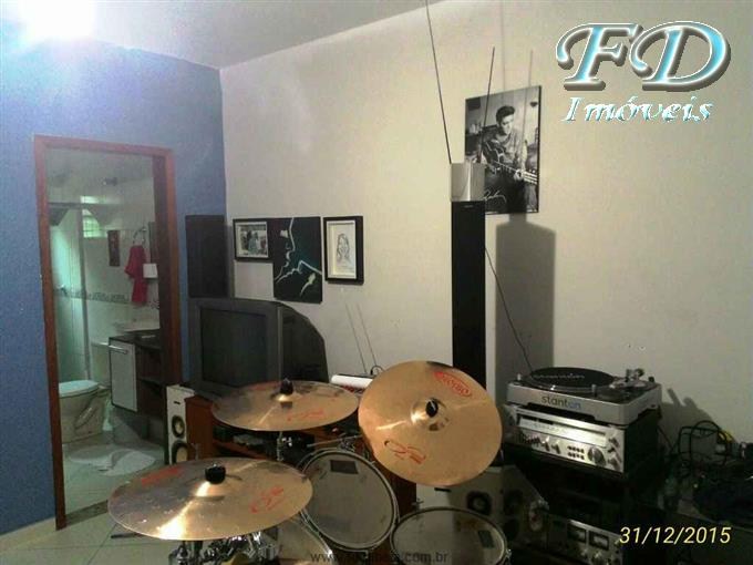 CASA RESIDENCIAL em Mairiporã - SP, Terra Preta