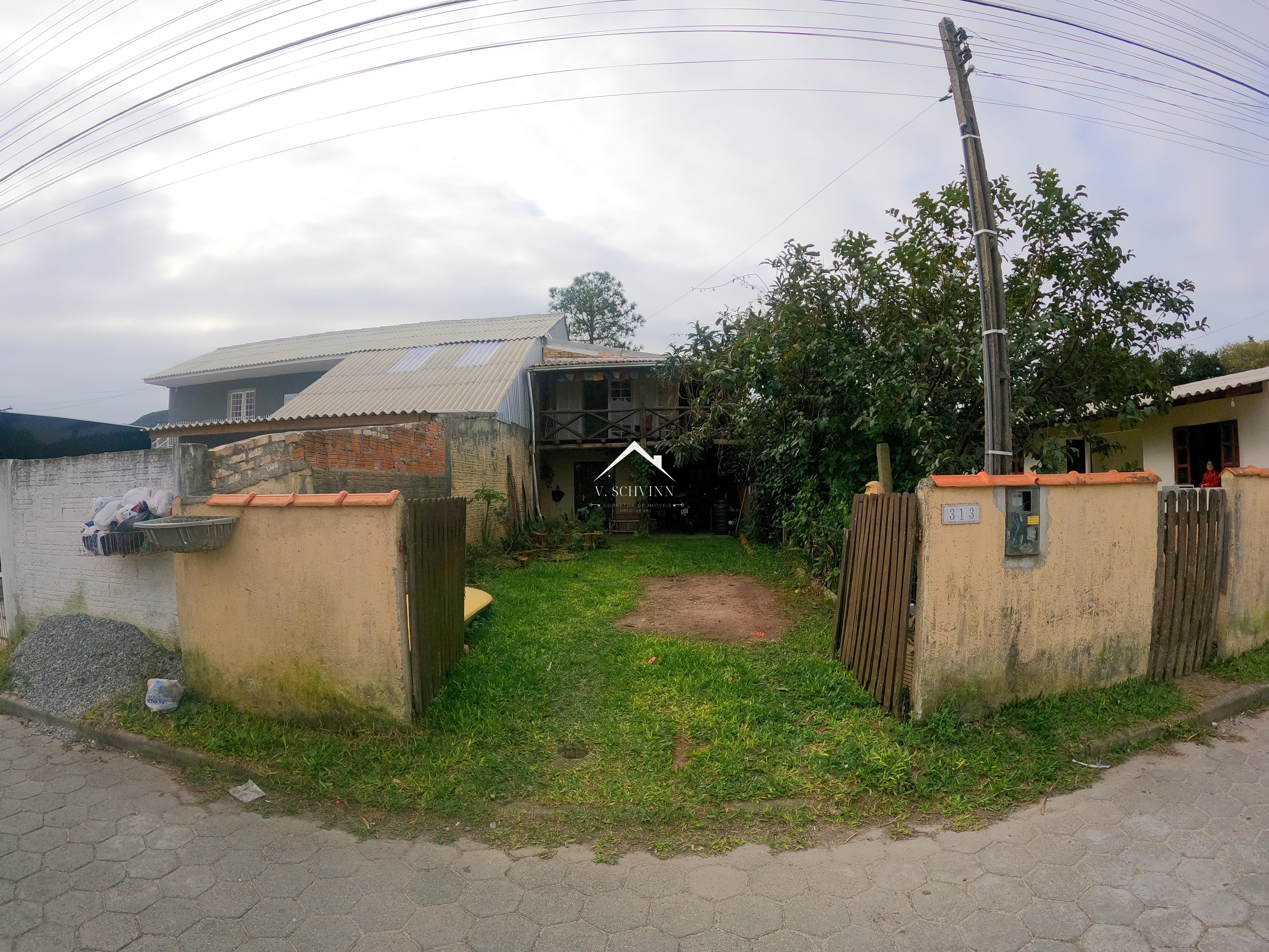 CASA RESIDENCIAL em FLORIANÓPOLIS - SC, SÃO JOÃO DO RIO VERMELHO