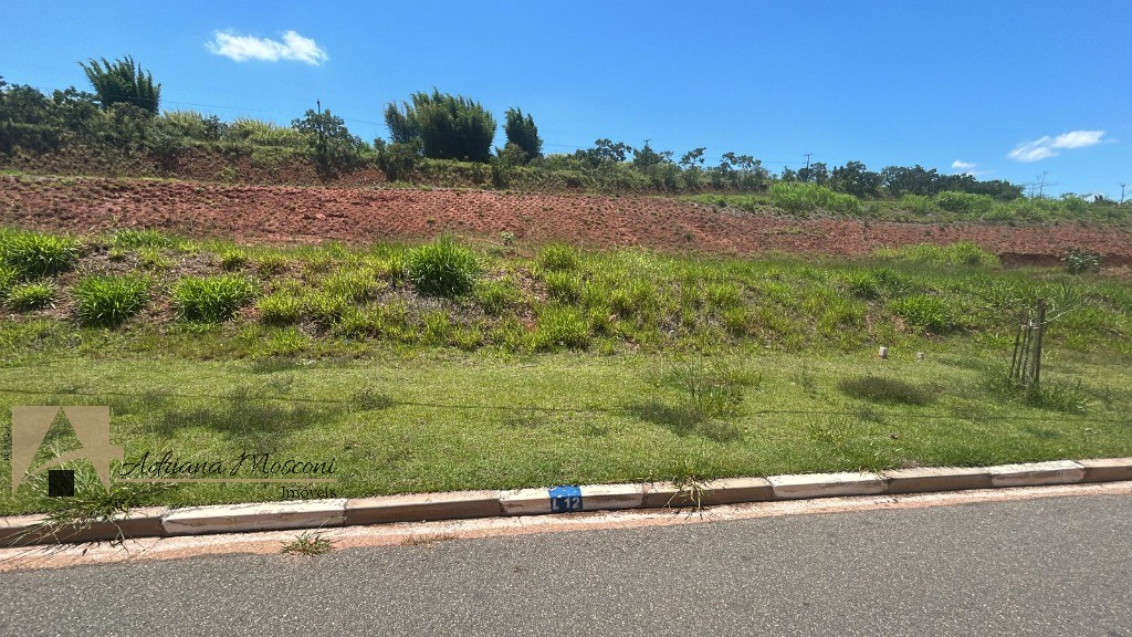 Loteamento e Condomínio, 300 m² - Foto 1
