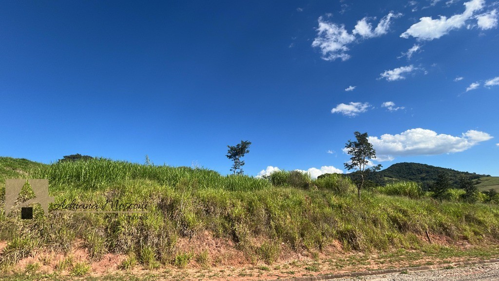 Terreno, 1390 m² - Foto 1