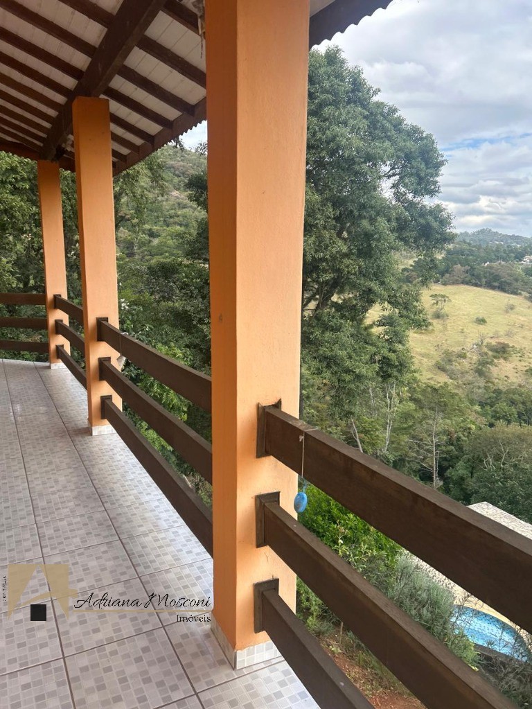 Chácara, 4 quartos, 185 m² - Foto 1