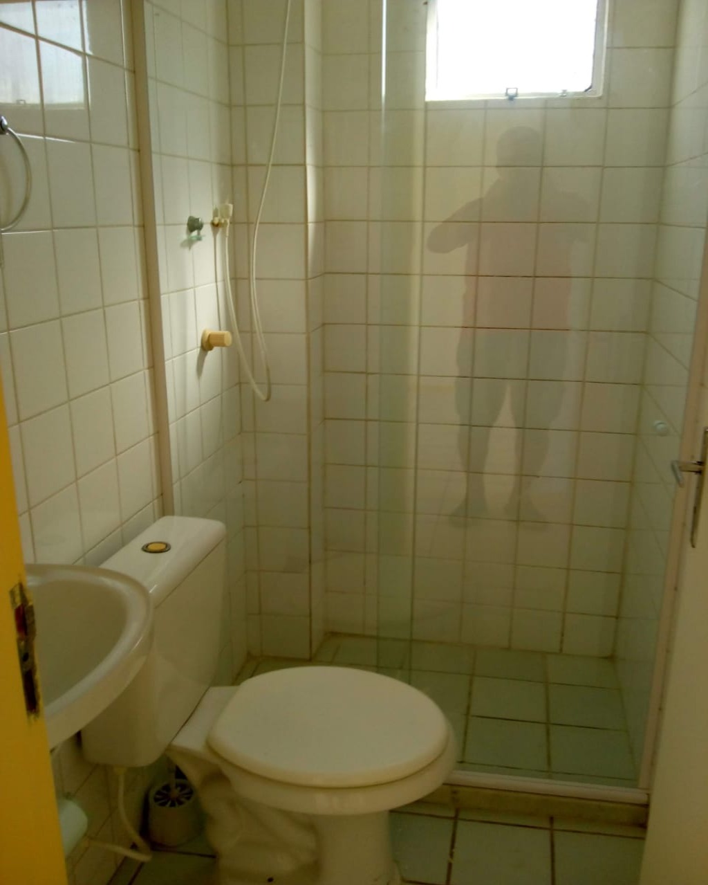 APARTAMENTO RESIDENCIAL em Lauro de Freitas - BA, Polo Habitacional Litoral Norte