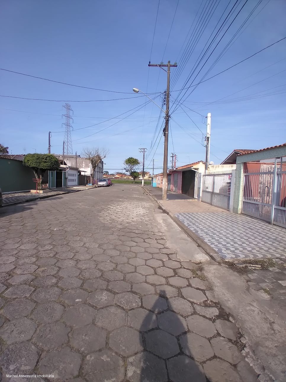 Casa RESIDENCIAL em MONGAGUÁ - SP, itaoca