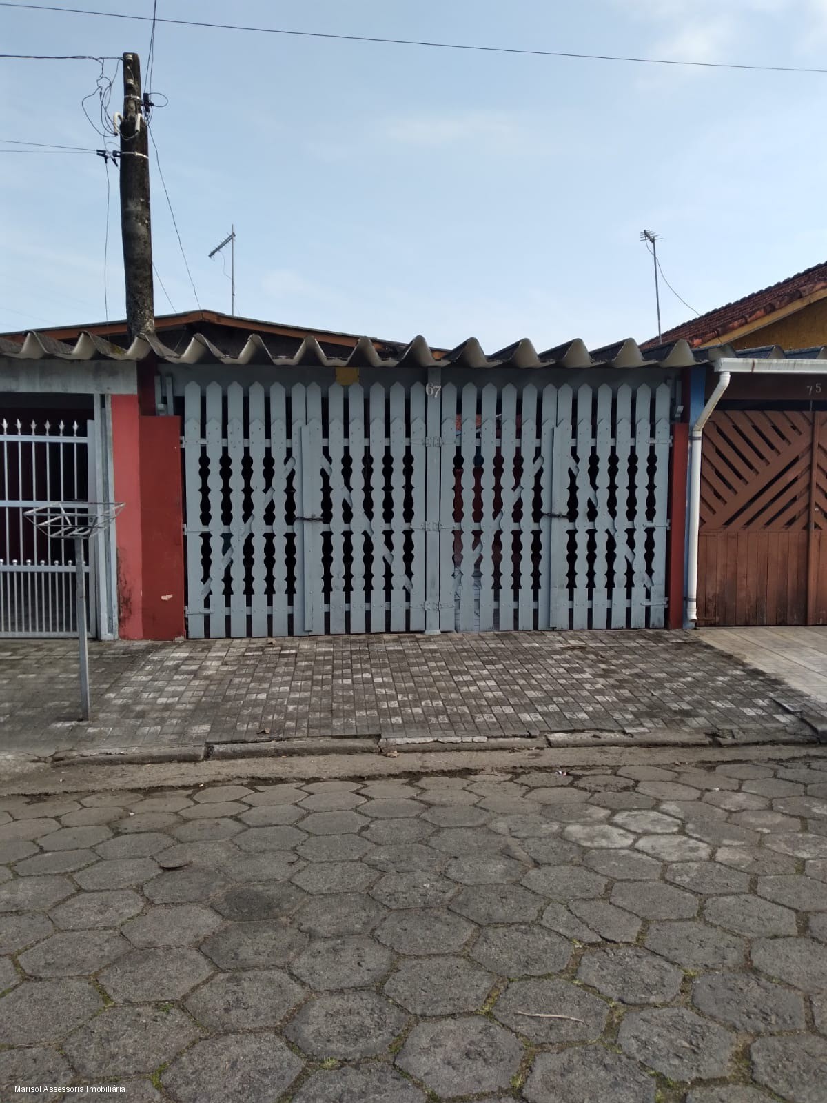Casa RESIDENCIAL em MONGAGUÁ - SP, itaoca