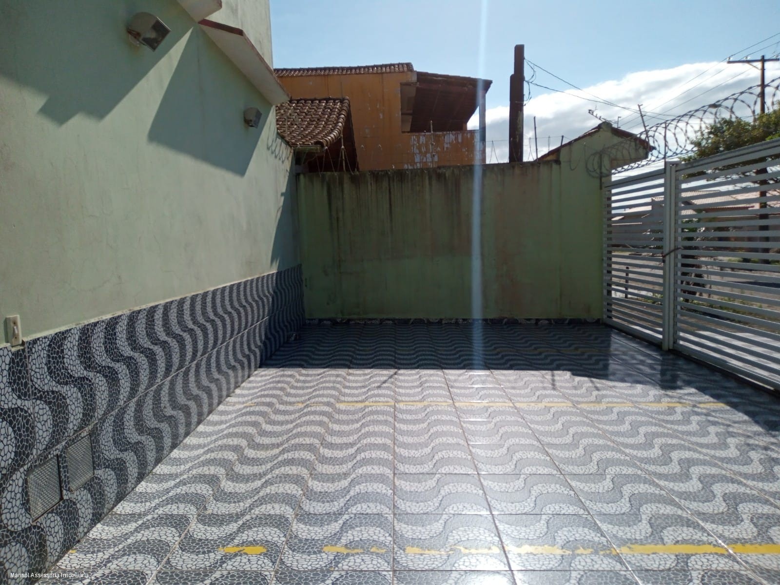 Casa residencial em mongaguá - sp, centro