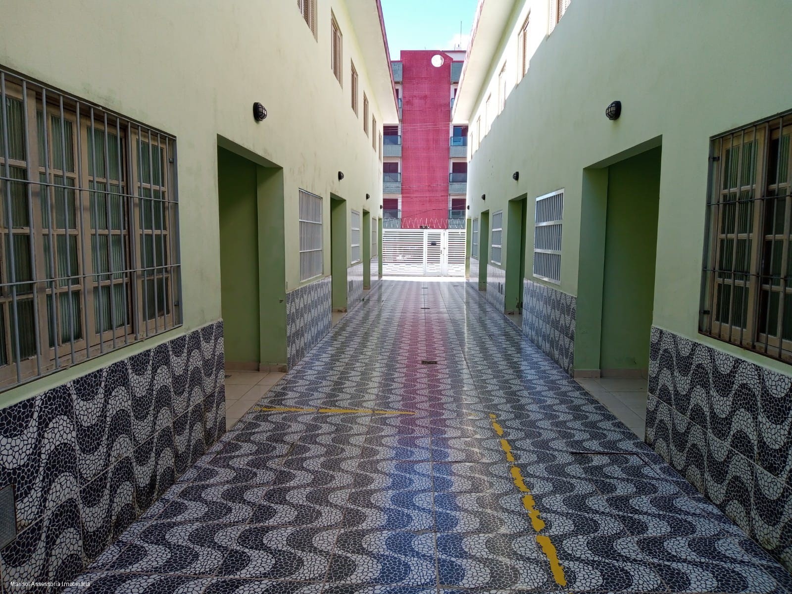 Casa residencial em mongaguá - sp, centro