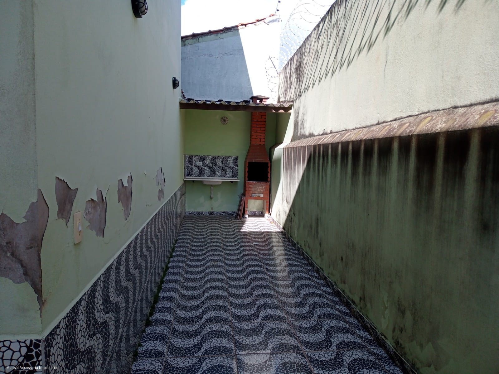 Casa residencial em mongaguá - sp, centro