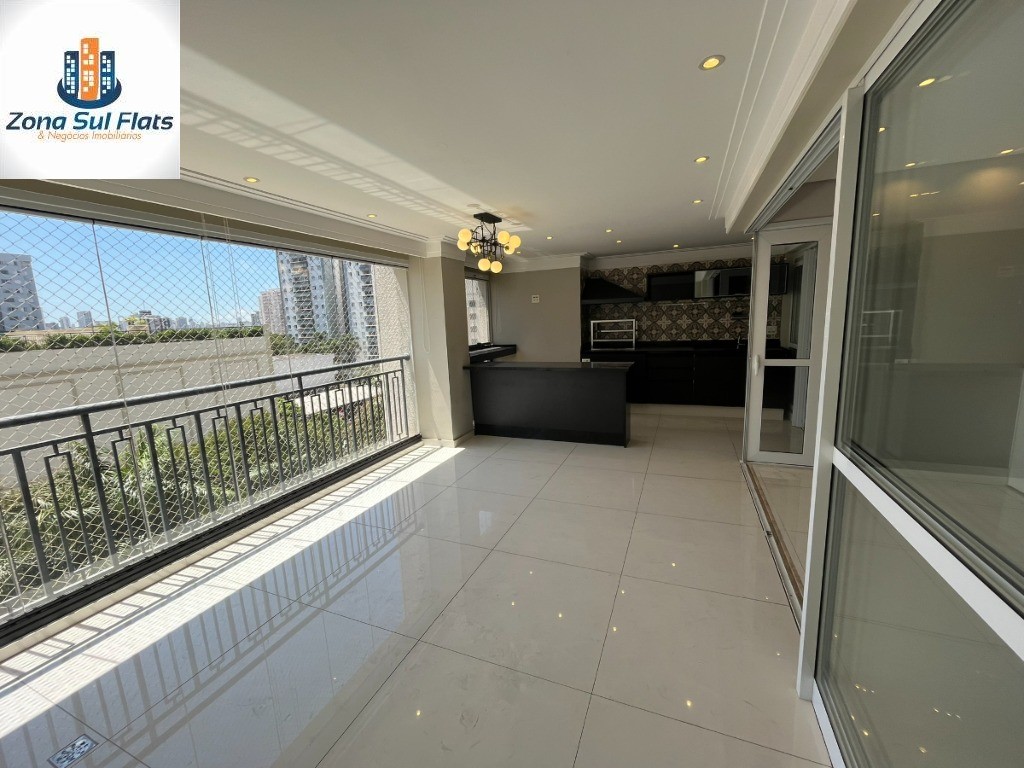 Apartamento, 3 quartos, 140 m² - Foto 1