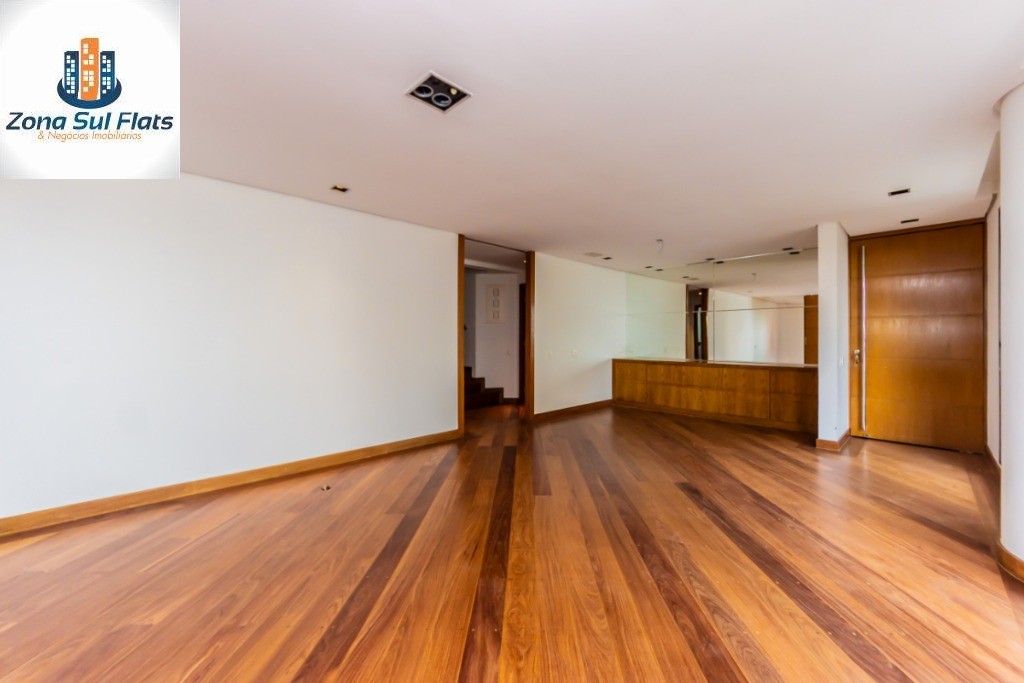 Apartamento, 3 quartos, 198 m² - Foto 2