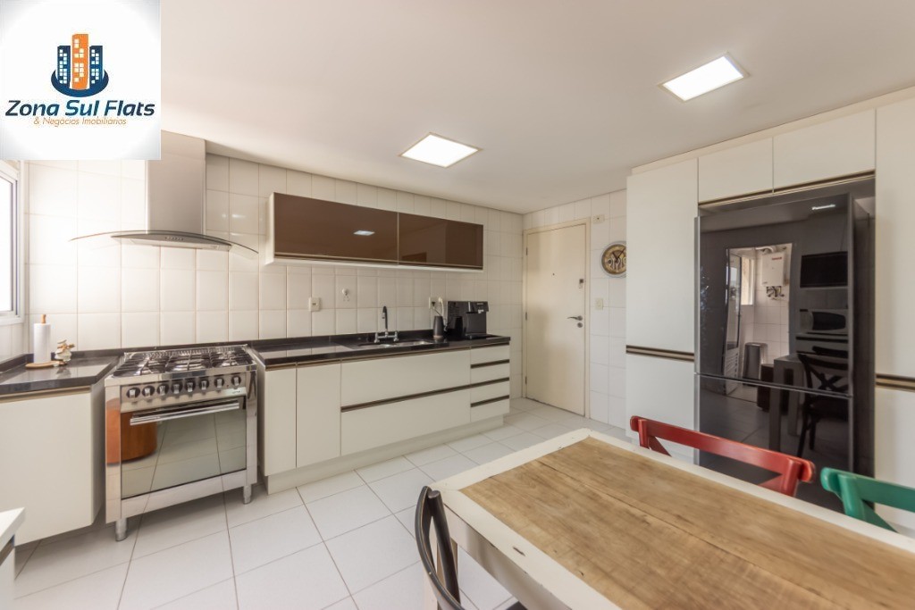 Cobertura, 3 quartos, 285 m² - Foto 14