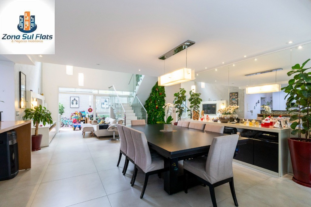 Apartamento, 4 quartos, 275 m² - Foto 1