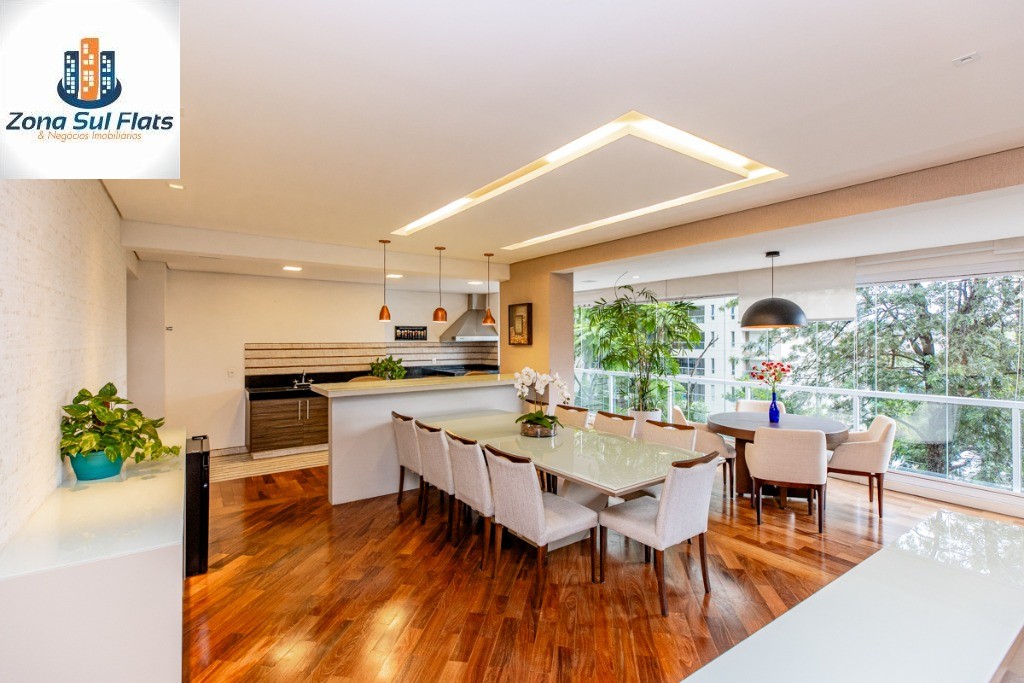 Apartamento, 3 quartos, 242 m² - Foto 2