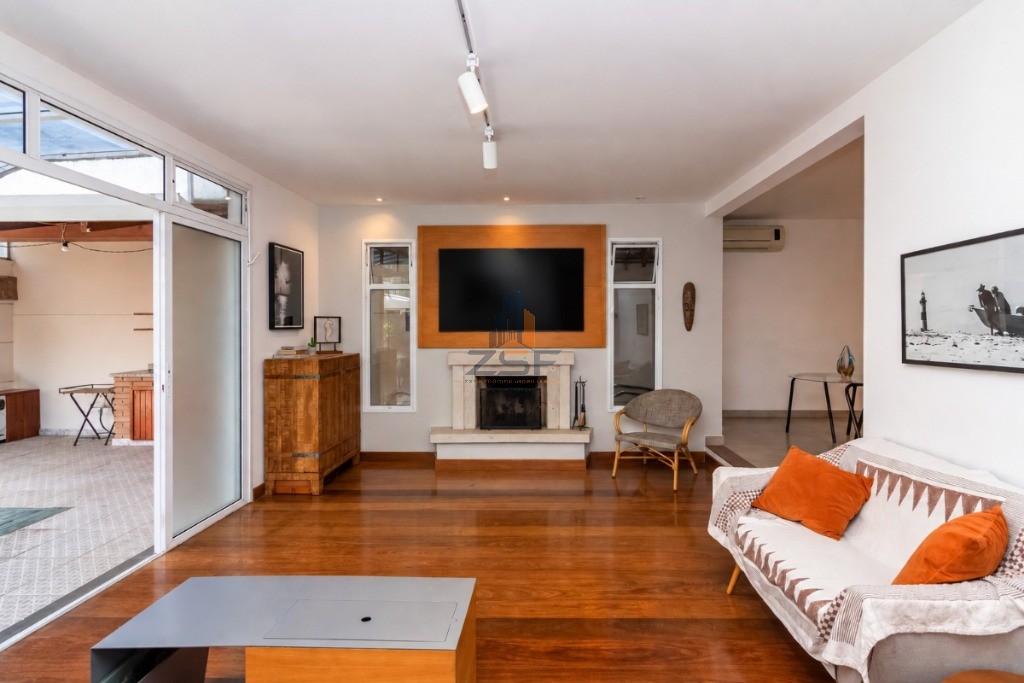 Casa, 5 quartos, 315 m² - Foto 2