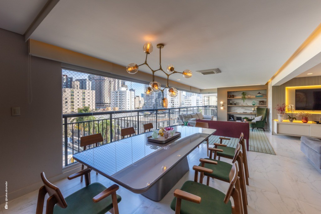 Apartamento, 3 quartos, 213 m² - Foto 2