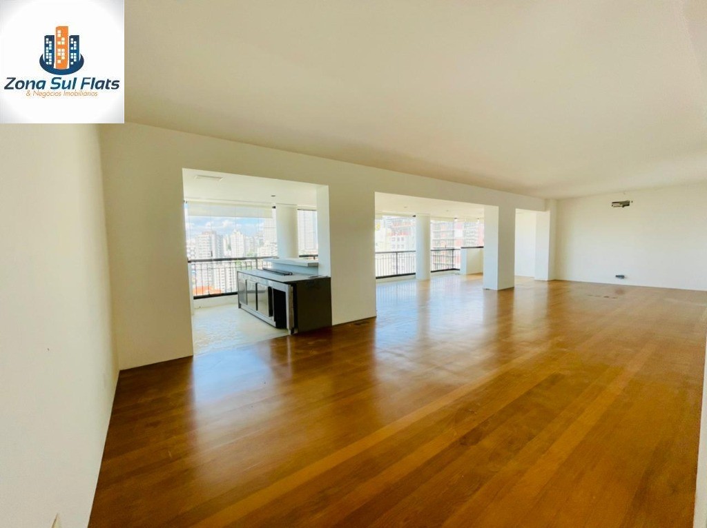 Apartamento, 3 quartos, 215 m² - Foto 1
