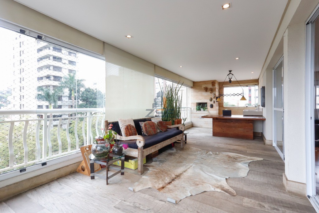 Apartamento, 3 quartos, 167 m² - Foto 2