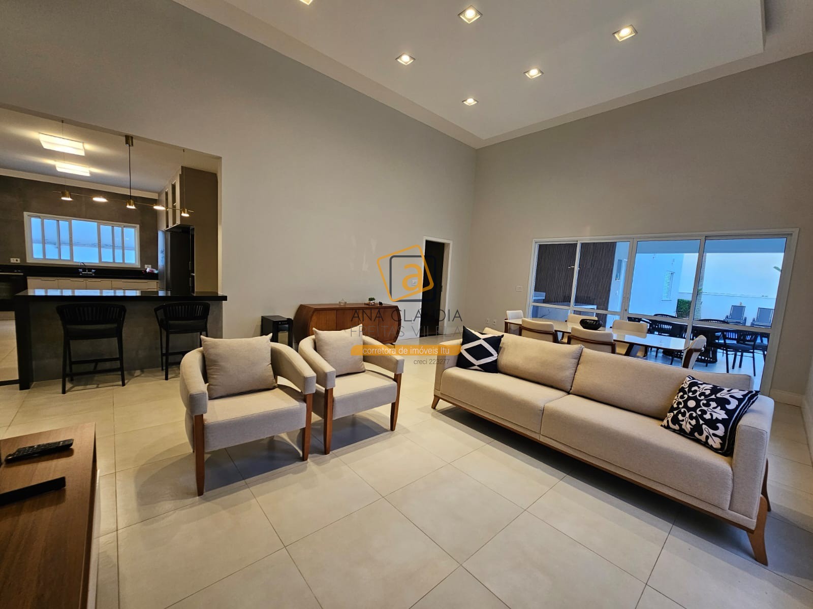 Casa, 4 quartos, 4 m² - Foto 2