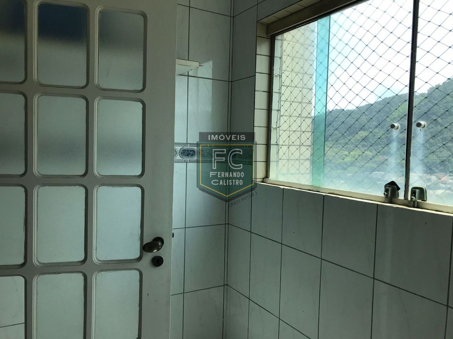 Cobertura Duplex c/ 4 Dormitórios (2 Suítes) Alto Padrão com Varanda, Quintal e Piscina Privativos c/ Vista p/ o Mar, Local Nobre, Centro, Mongaguá